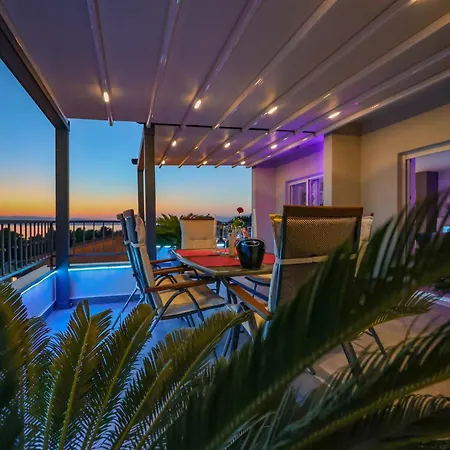 Penthouse Sunset * Makarska