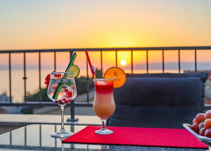 Penthouse Sunset מאקרסקה