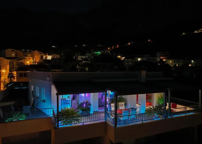 Penthouse Sunset דירה