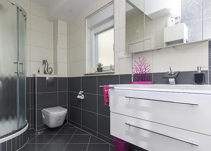 דירה Penthouse Sunset מאקרסקה